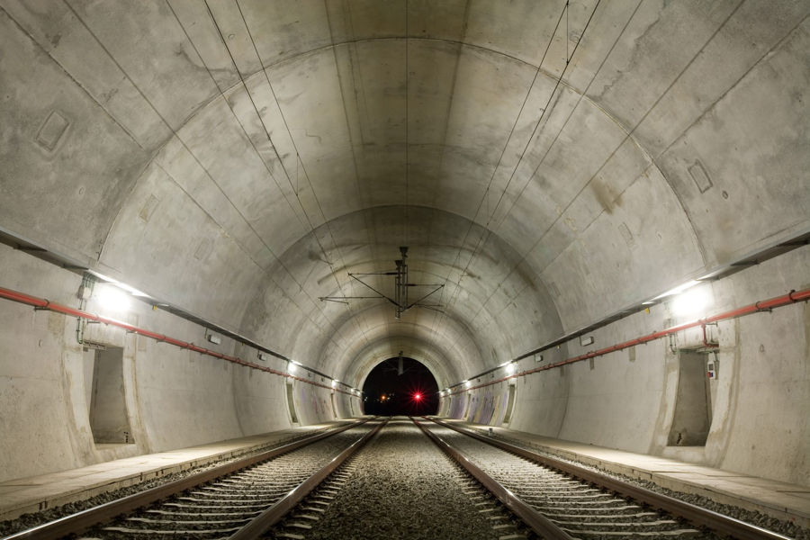 Obra de engenharia de um túnel